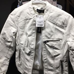 New LOOK size M leather jacket